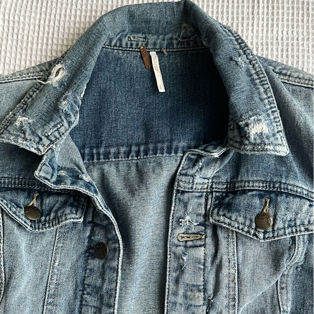 Free People Sweatshirt Knit Jean Distressed Streetwear  Fall Jacket Size S - Picture 7 of 10
